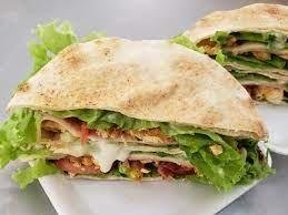 PÃO SÍRIO DE FRANGO